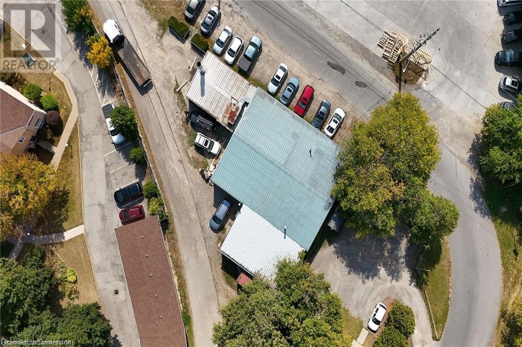 347 Hatt Street, Hamilton, Ontario  L9H 2J2 - Photo 1 - 40745799