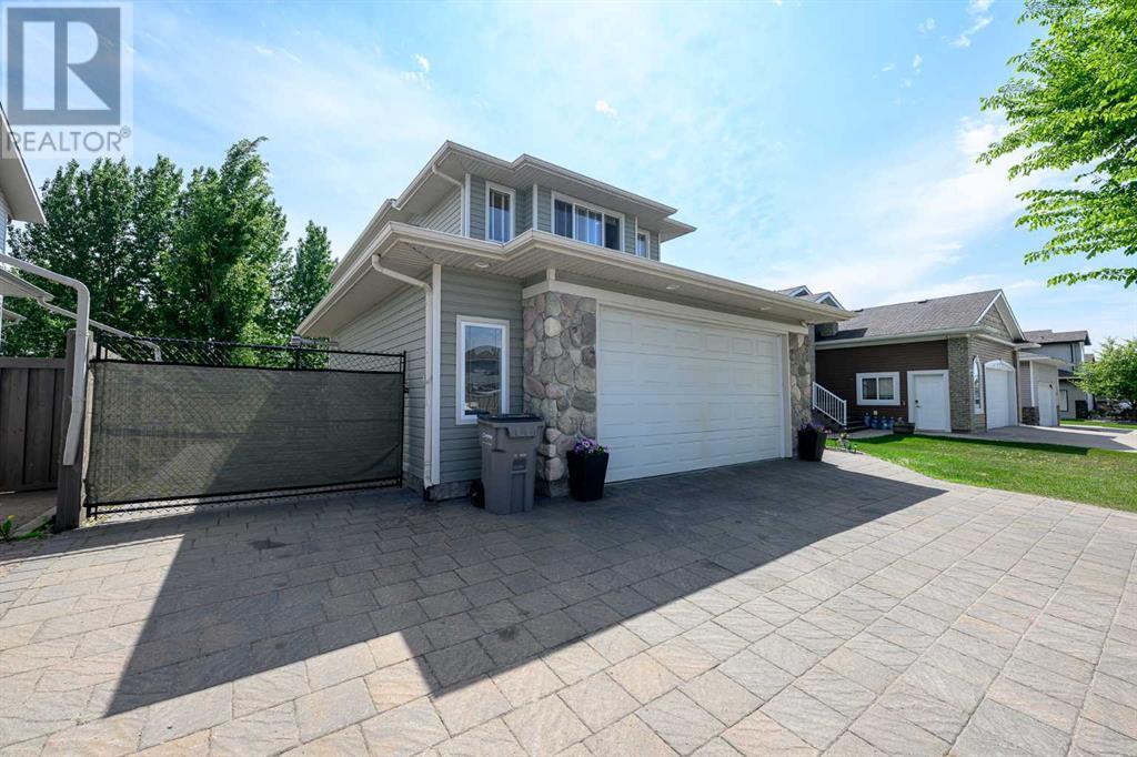 Property at 10909 65 Avenue image 2