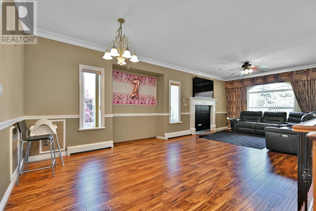 Property at 21008 BARKER AVENUE image 5