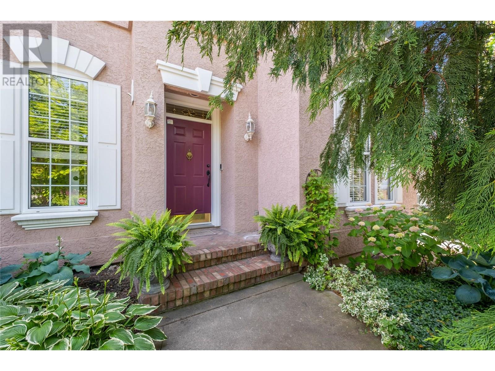 2087 Lillooet Court, Kelowna, British Columbia  V1V 1Y2 - Photo 9 - 10353391