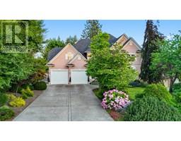 2087 Lillooet Court Dilworth Mountain