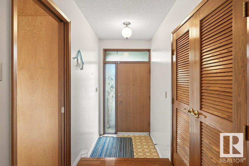 Property at 8623 137 ST NW image 3