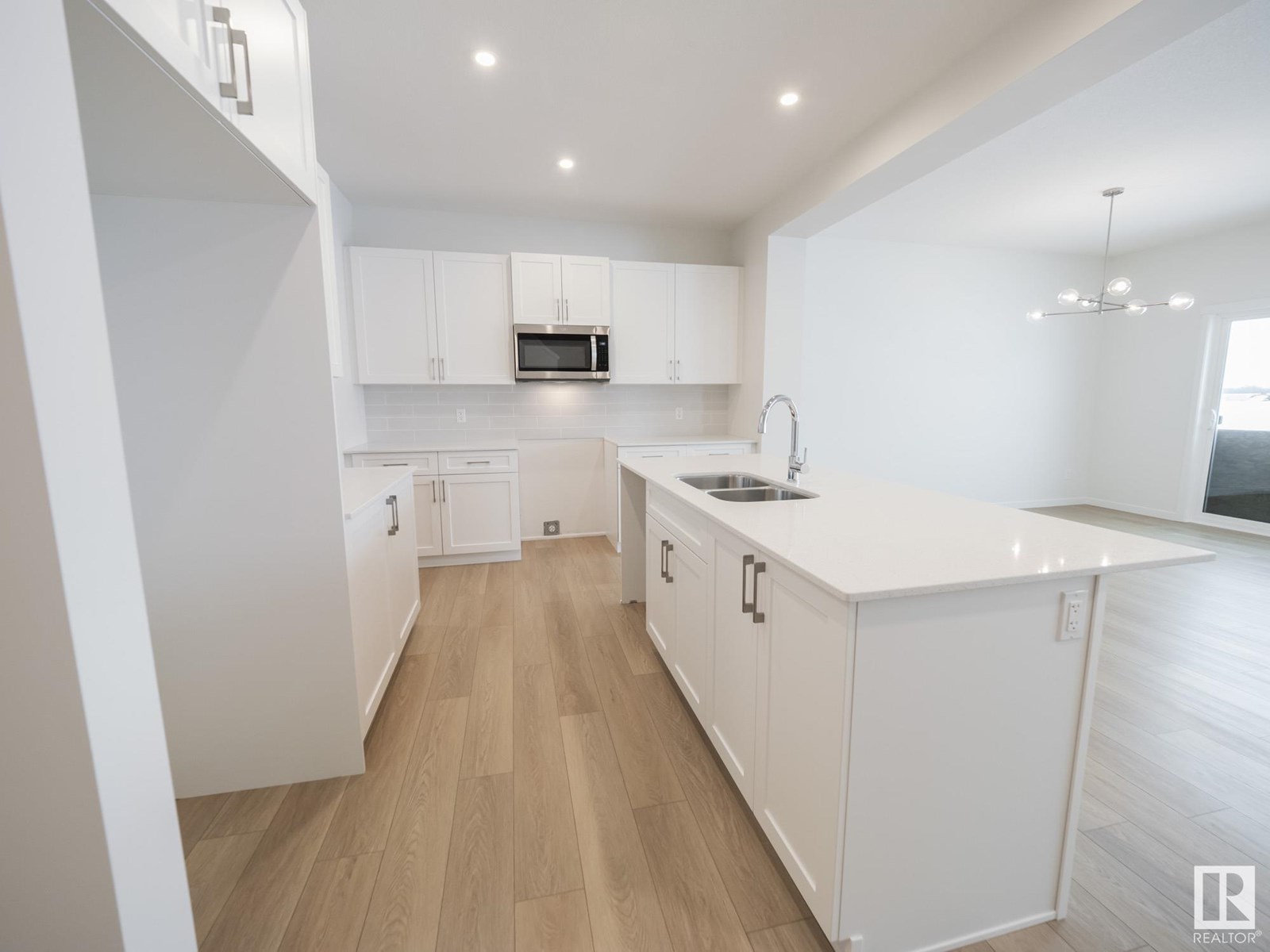 8720 224 St Nw, Edmonton, Alberta  T5T 7Y5 - Photo 6 - E4444706