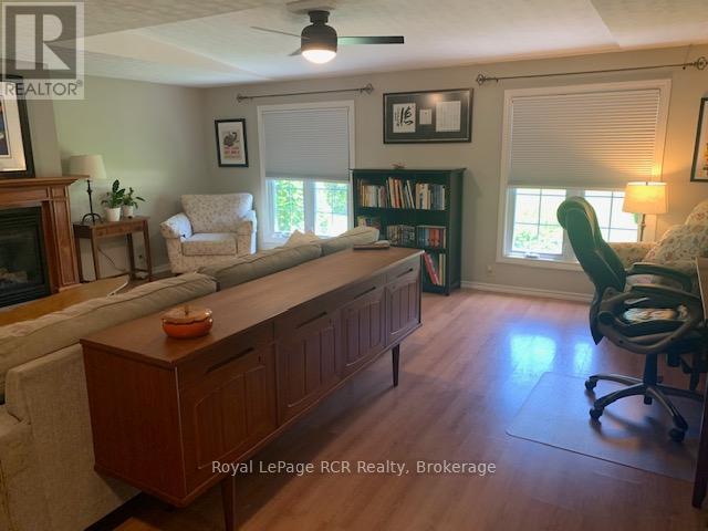 164 Edward Street, Saugeen Shores, Ontario  N0H 2L0 - Photo 16 - X12249308