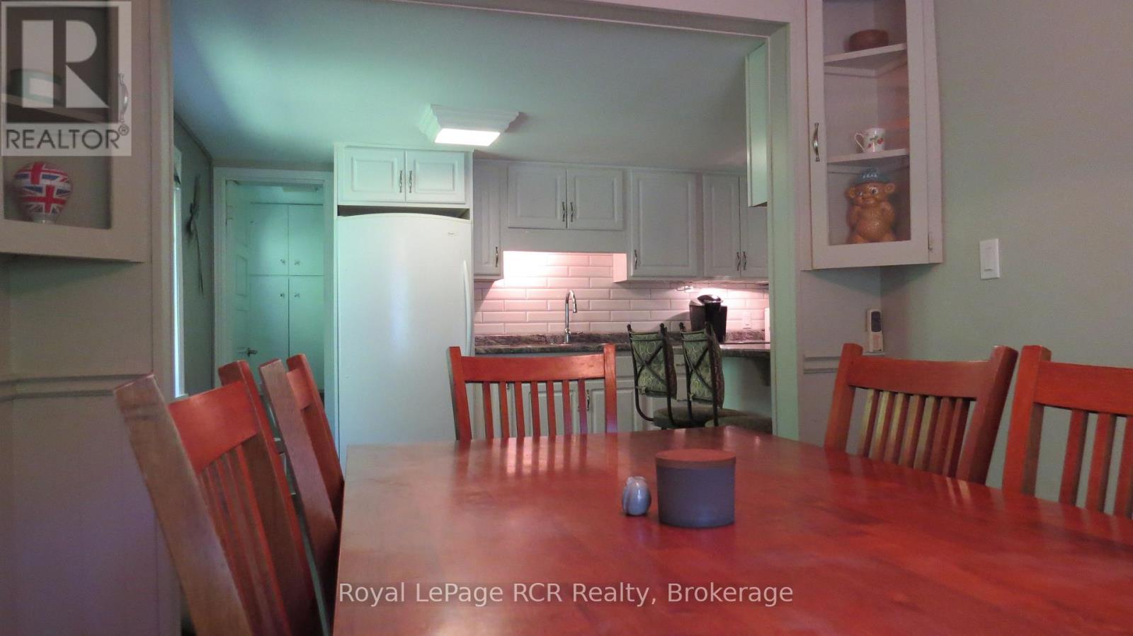 164 Edward Street, Saugeen Shores, Ontario  N0H 2L0 - Photo 33 - X12249308