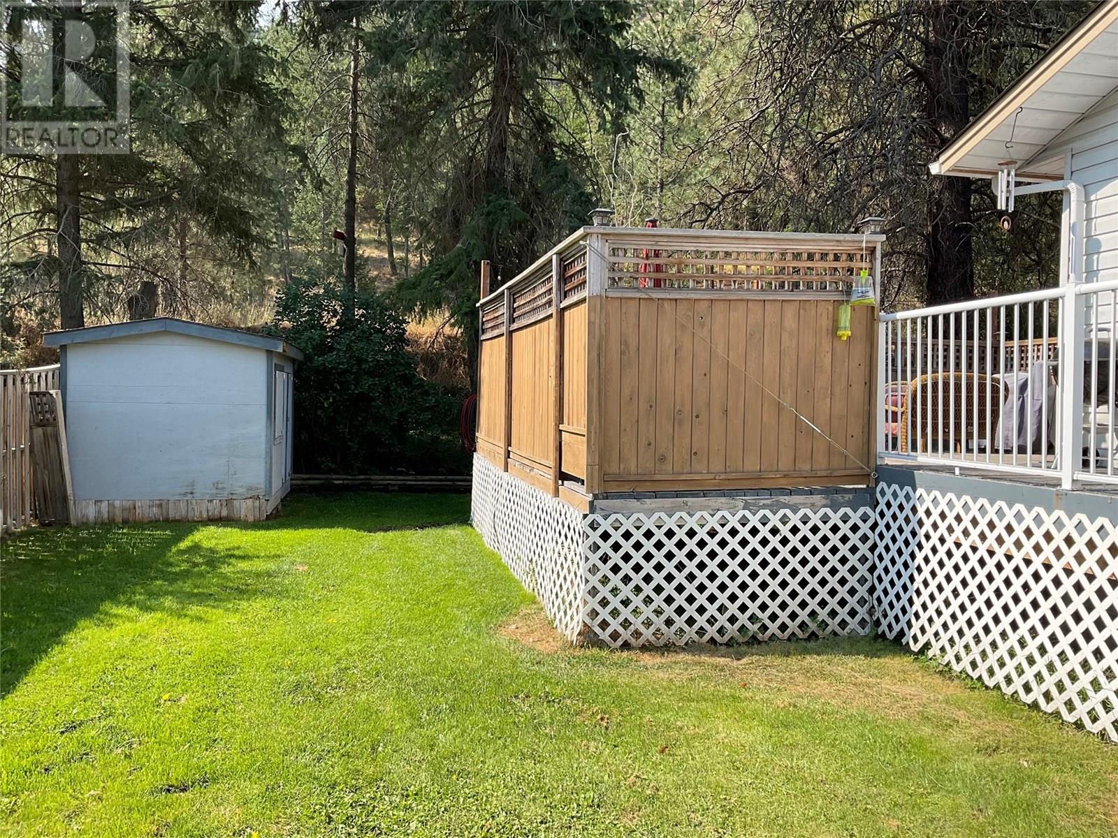 706 Central Avenue, Midway, British Columbia  V0H 1M0 - Photo 21 - 10354052