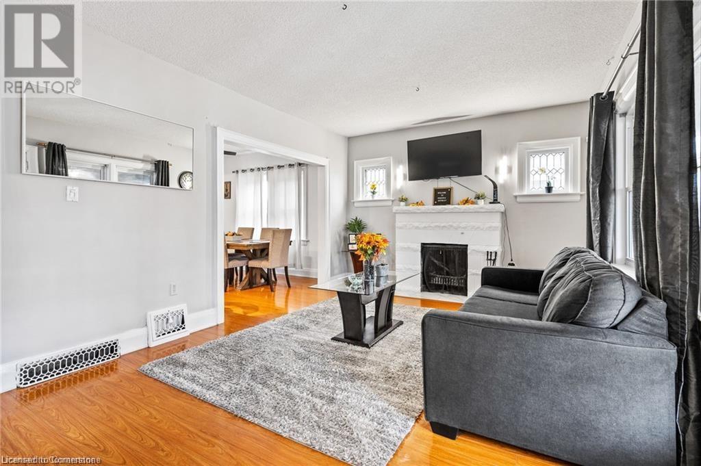 5317 Third Avenue, Niagara Falls, Ontario  L2E 4M6 - Photo 5 - 40742427