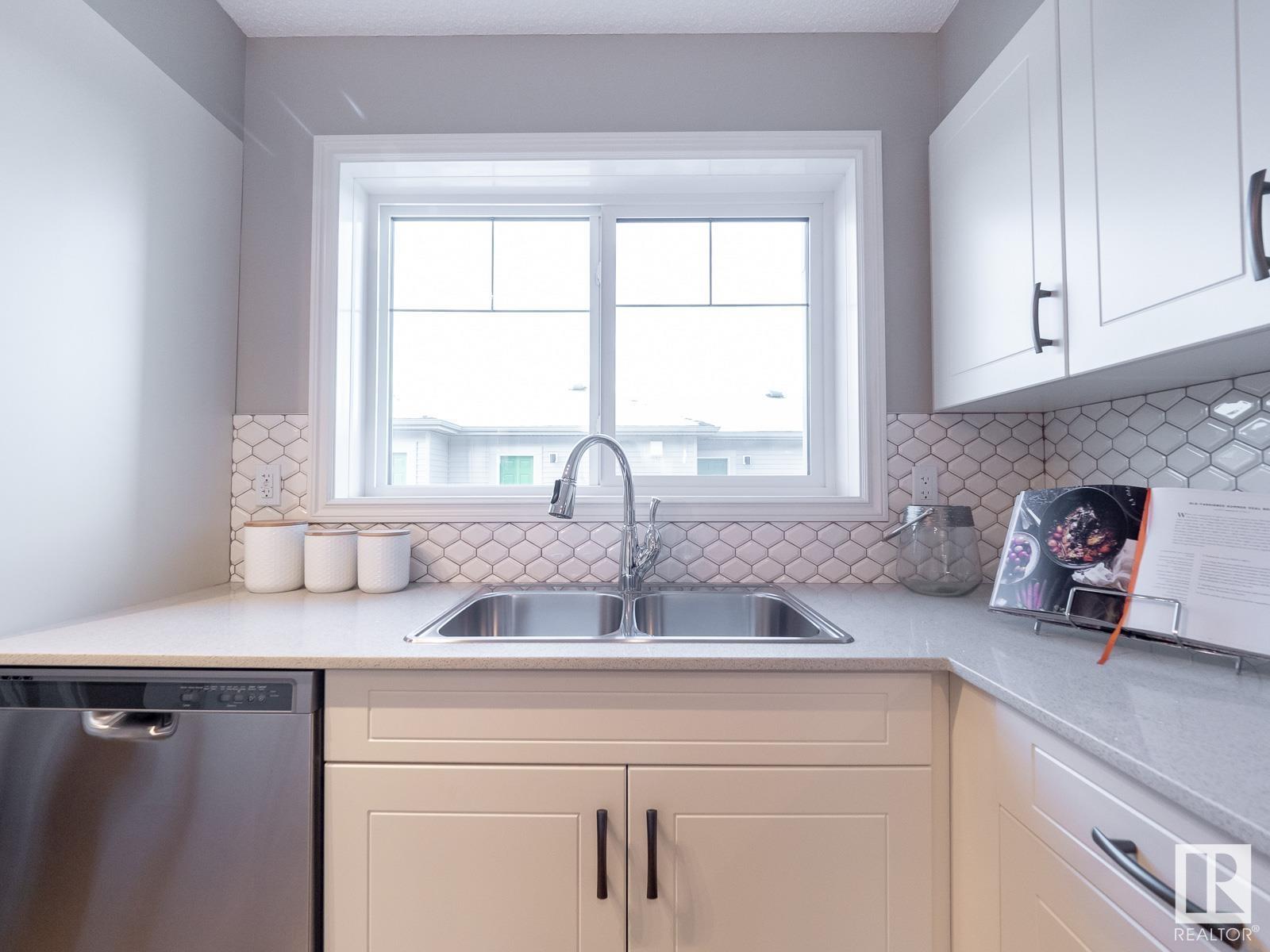 187 Griesbach Rd Nw, Edmonton, Alberta  T5E 2K1 - Photo 12 - E4444709