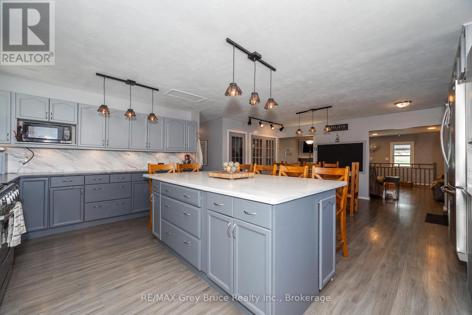 283 6 Concession, Arran-Elderslie, Ontario  N0H 2N0 - Photo 20 - X12250013
