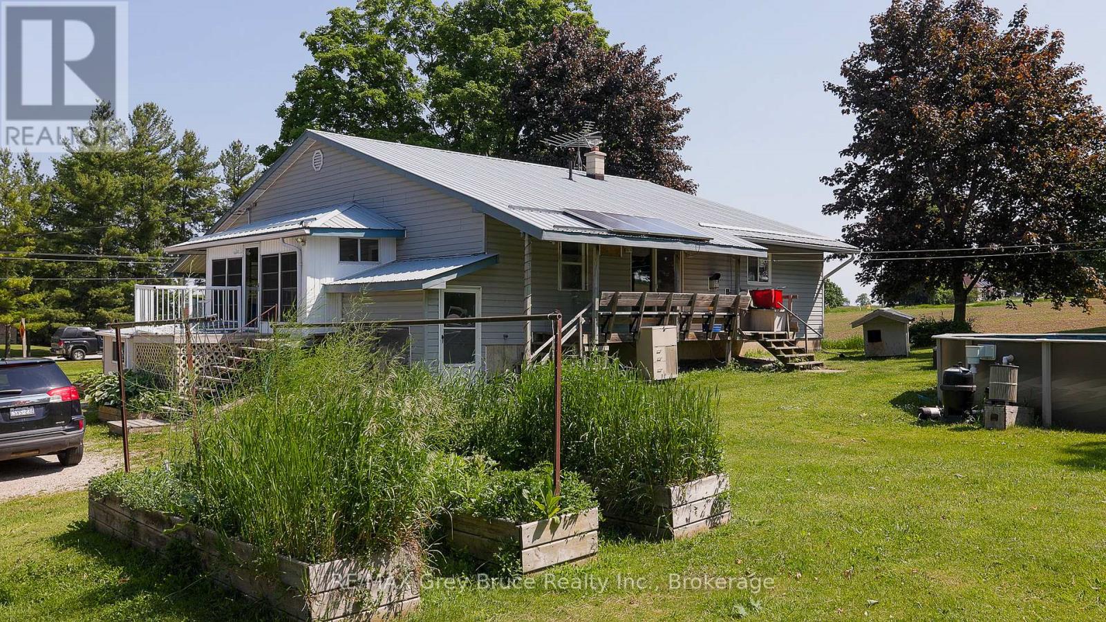 283 6 Concession, Arran-Elderslie, Ontario  N0H 2N0 - Photo 3 - X12250013