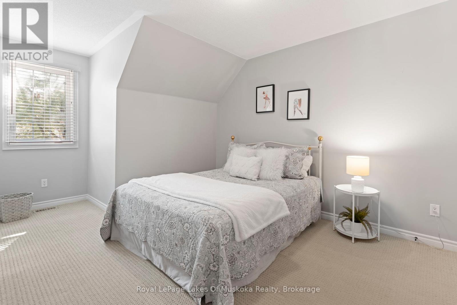 23 Spencer Street, Bracebridge, Ontario  P1L 0B7 - Photo 38 - X12250051