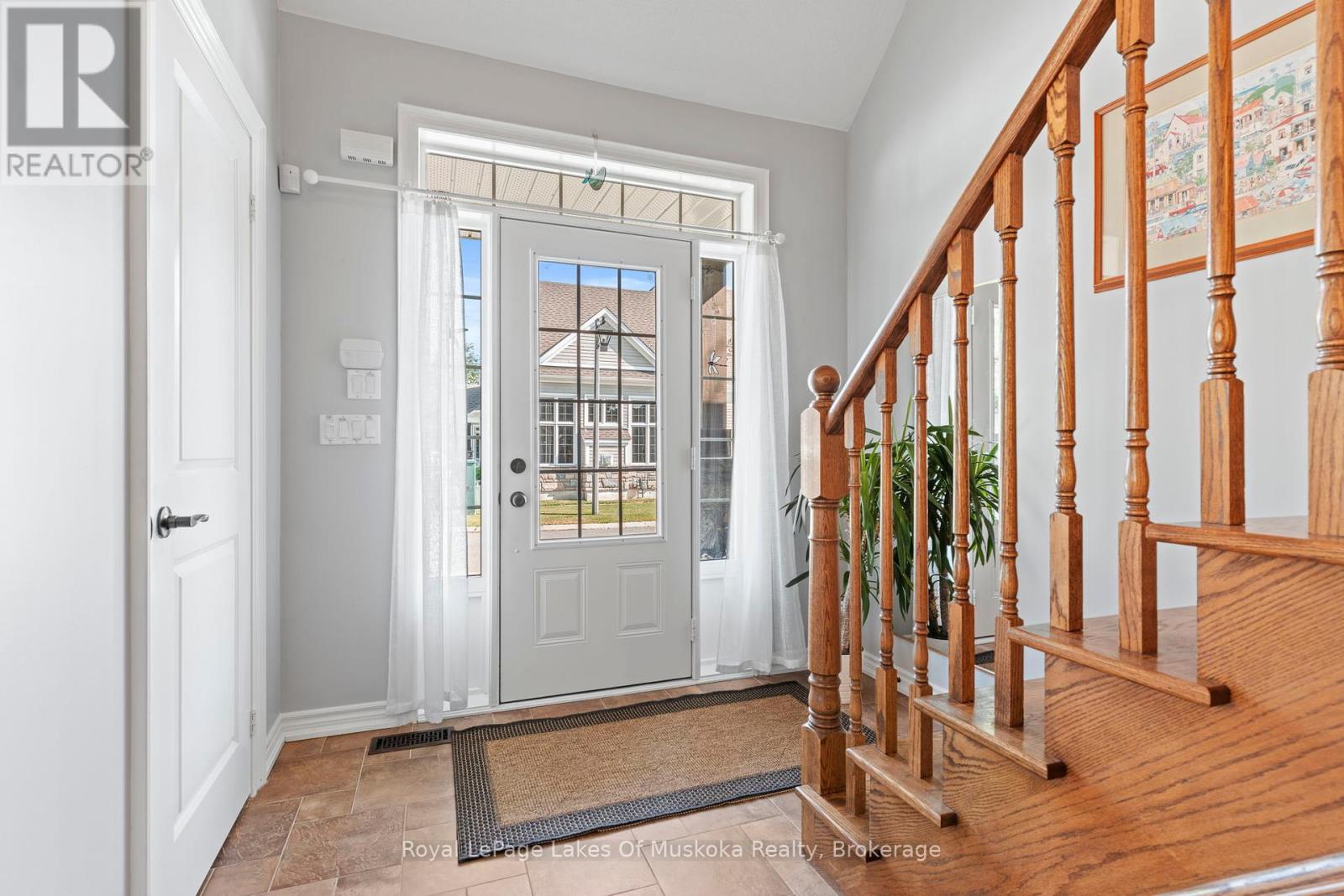 23 Spencer Street, Bracebridge, Ontario  P1L 0B7 - Photo 6 - X12250051