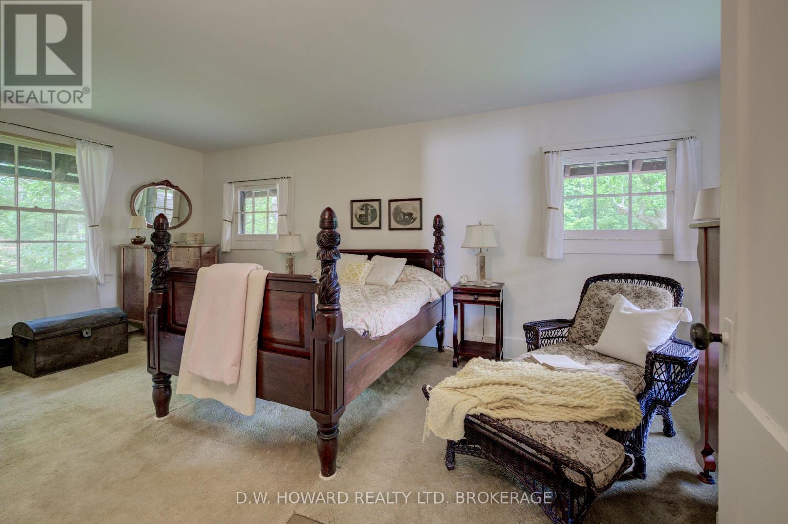 683 Pt Abino Road S, Fort Erie, Ontario  L0S 1N0 - Photo 21 - X12250119