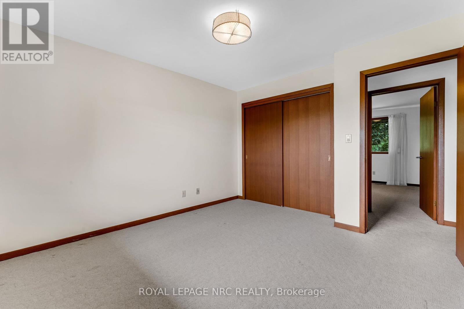 1310 Four Mile Creek Road, Niagara-On-The-Lake, Ontario  L0S 1J0 - Photo 25 - X12250132