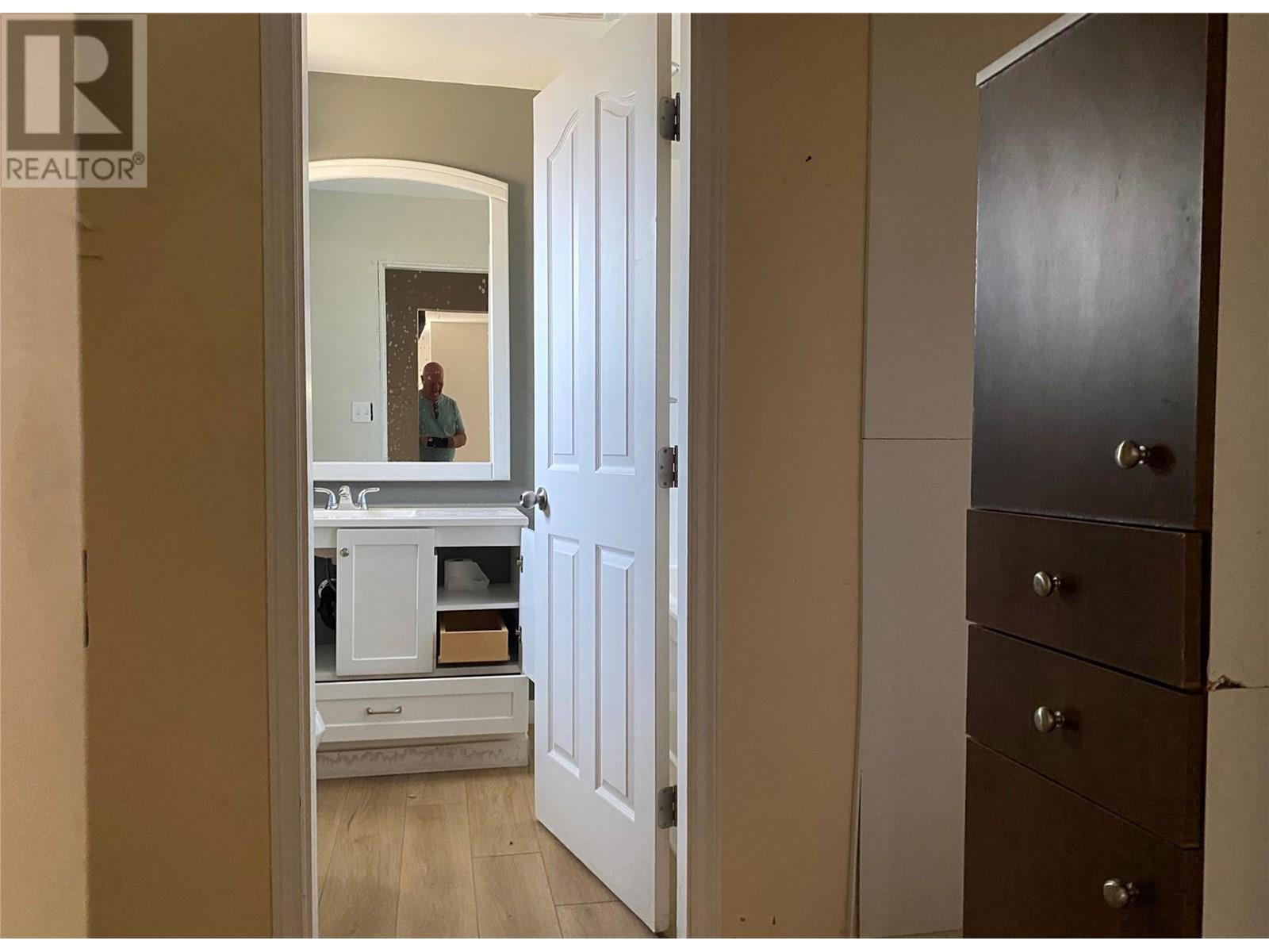 5325 Highway 33 Highway, Beaverdell, British Columbia  V0H 1A0 - Photo 30 - 10353708