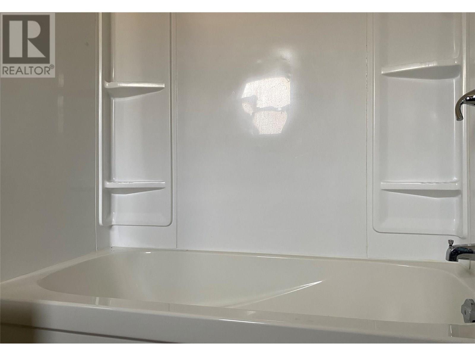 5325 Highway 33 Highway, Beaverdell, British Columbia  V0H 1A0 - Photo 32 - 10353708