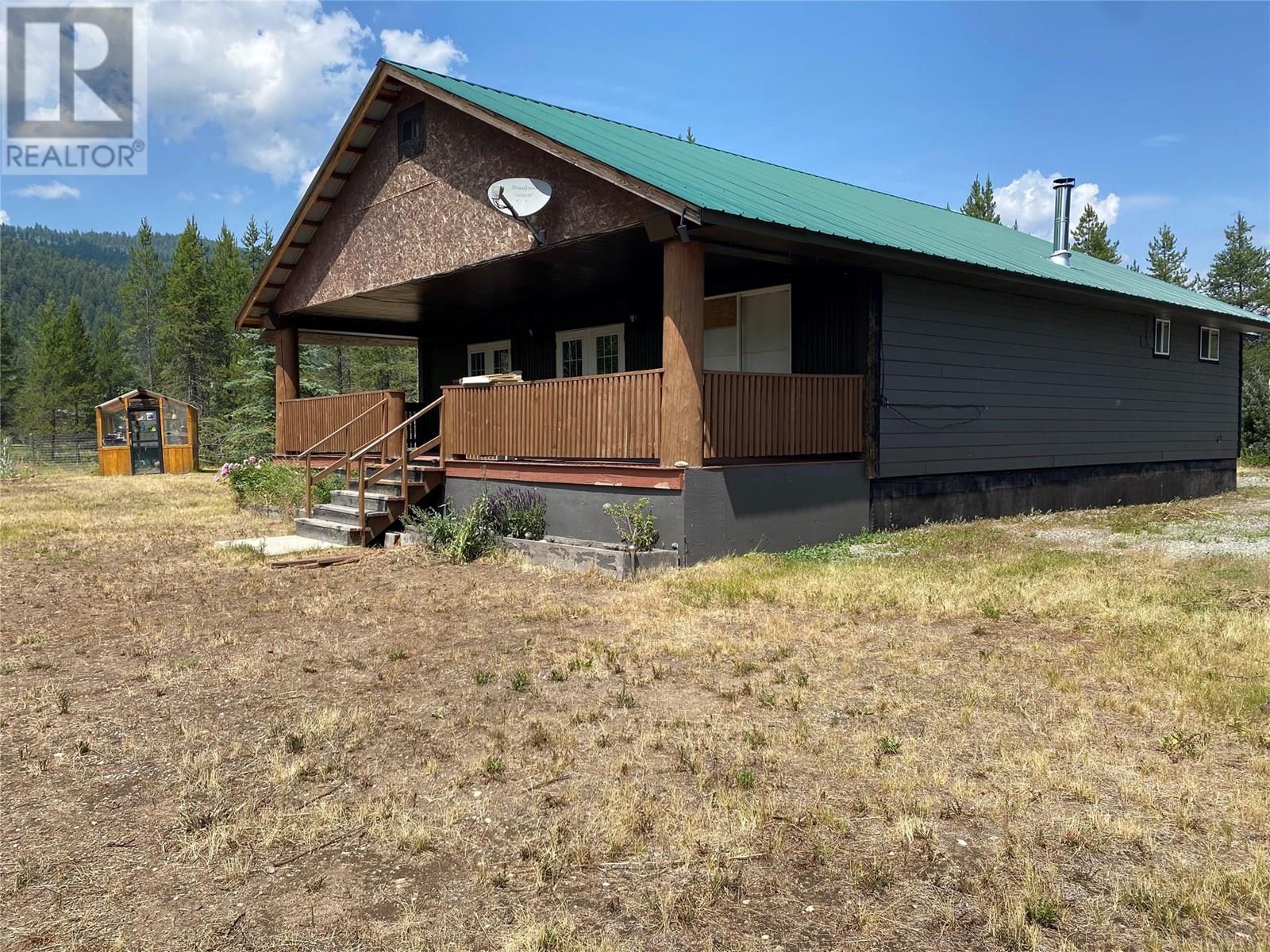 5325 Highway 33 Highway, Beaverdell, British Columbia  V0H 1A0 - Photo 2 - 10353708