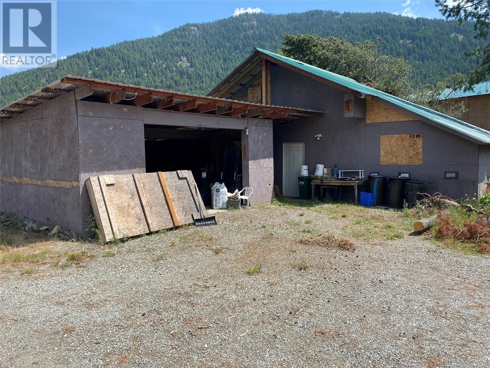 5325 Highway 33 Highway, Beaverdell, British Columbia  V0H 1A0 - Photo 40 - 10353708