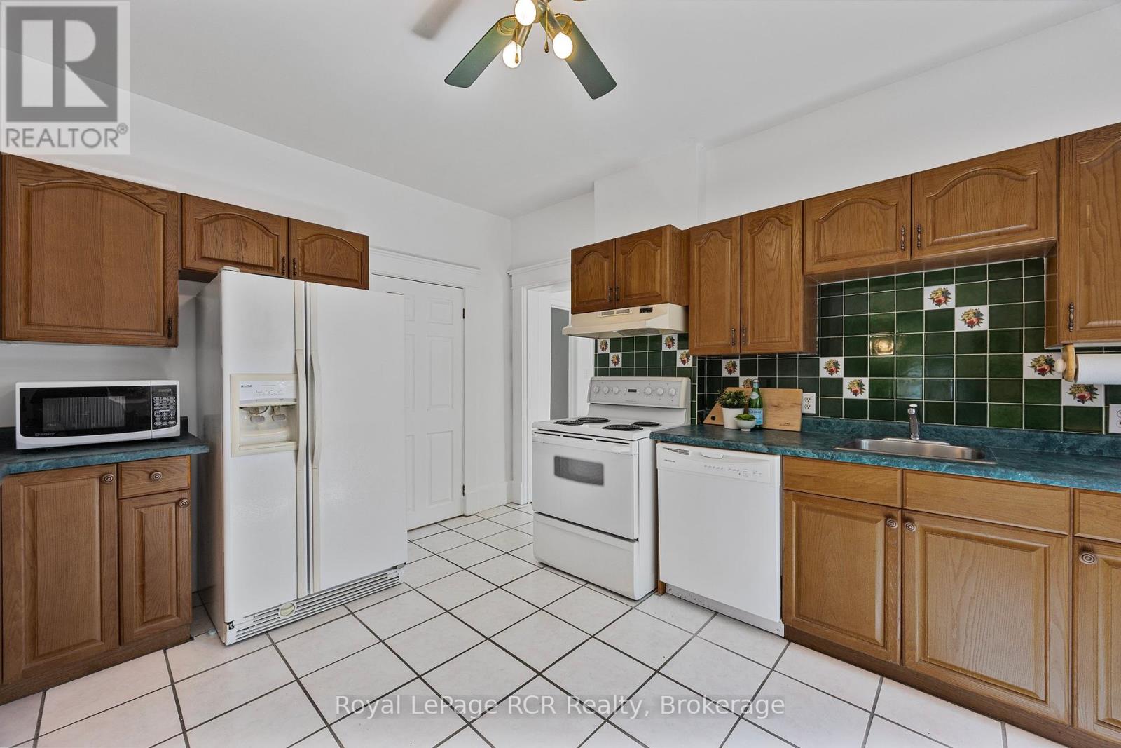 130 Second Street, Collingwood, Ontario  L9Y 1E8 - Photo 17 - S12250045
