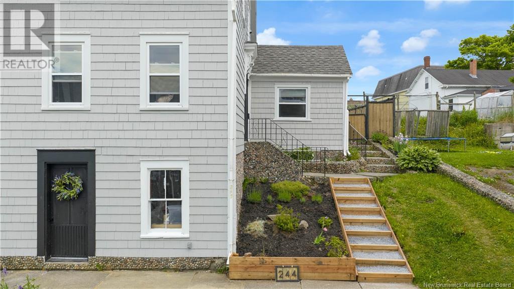 Property at 244 Rodney Street image 2