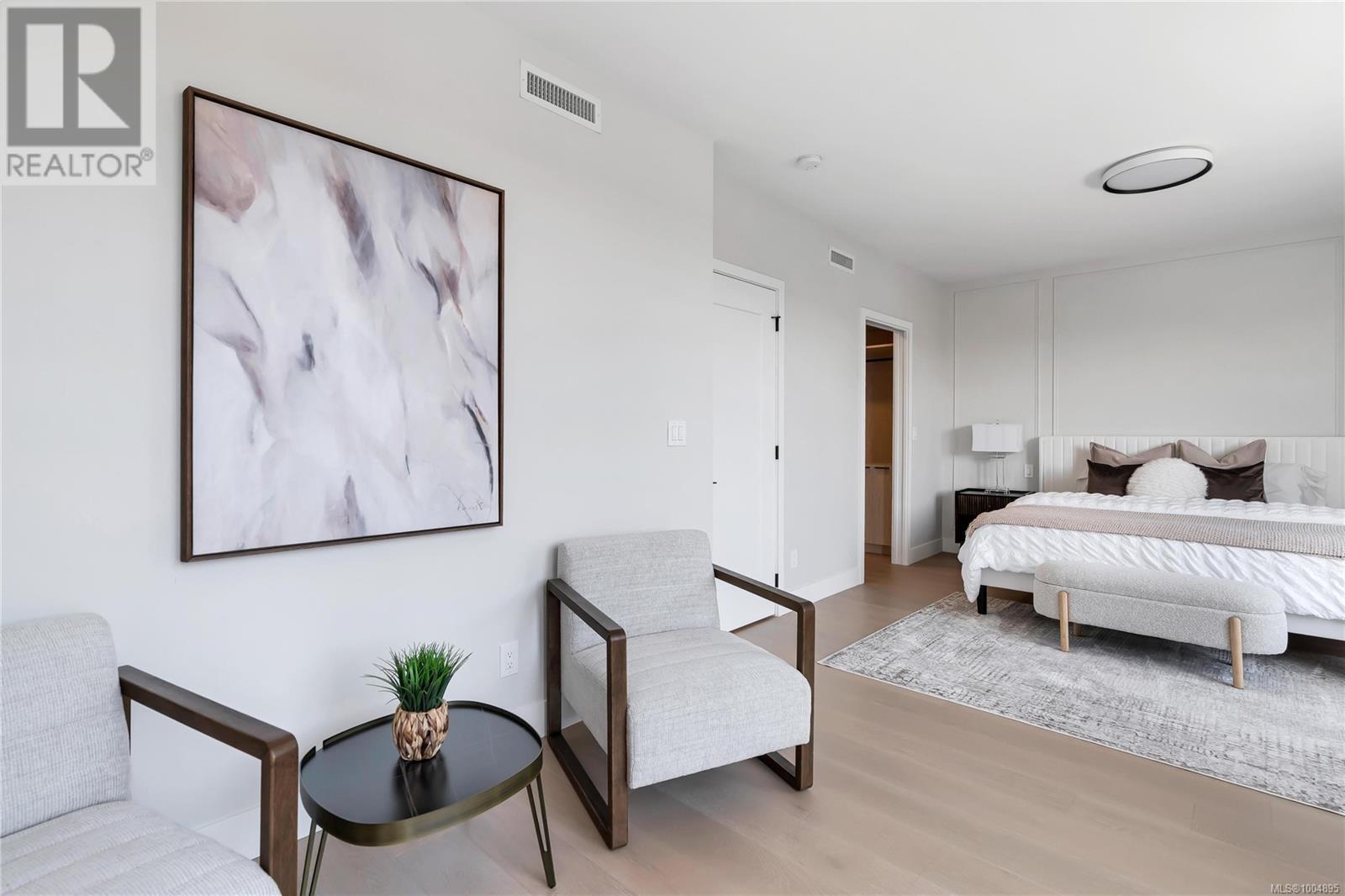 5 2590 Penrhyn St, Saanich, British Columbia V8N 1G3 - Photo 26 - 1004895