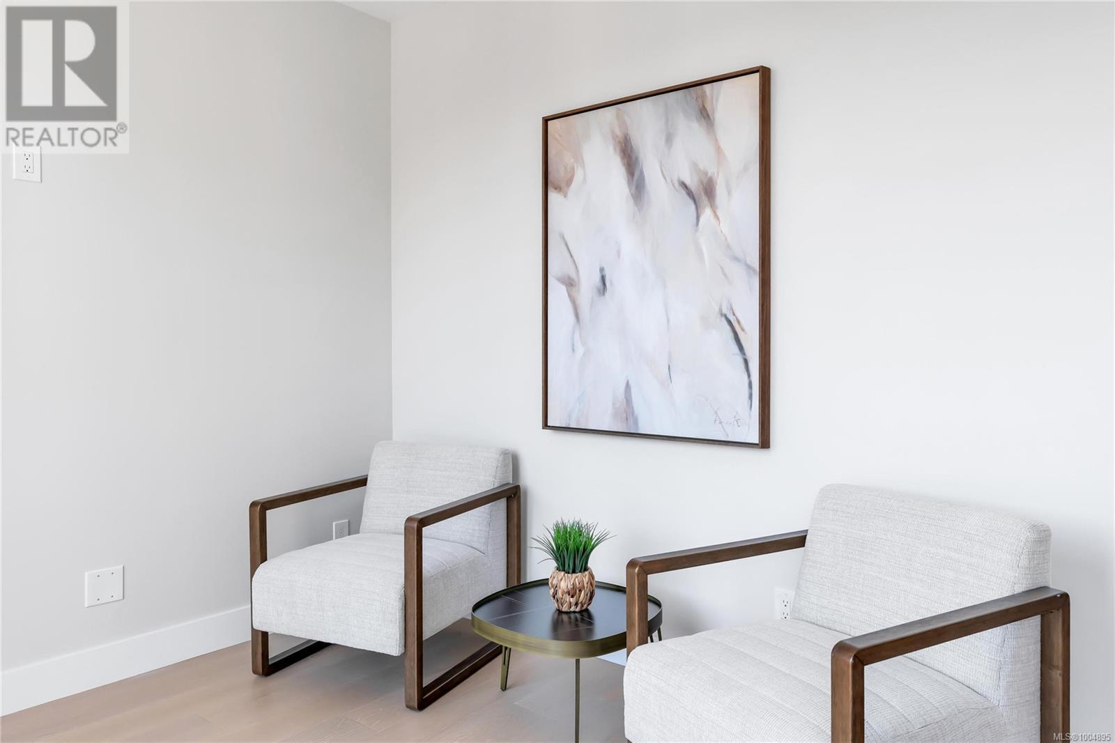 5 2590 Penrhyn St, Saanich, British Columbia V8N 1G3 - Photo 28 - 1004895