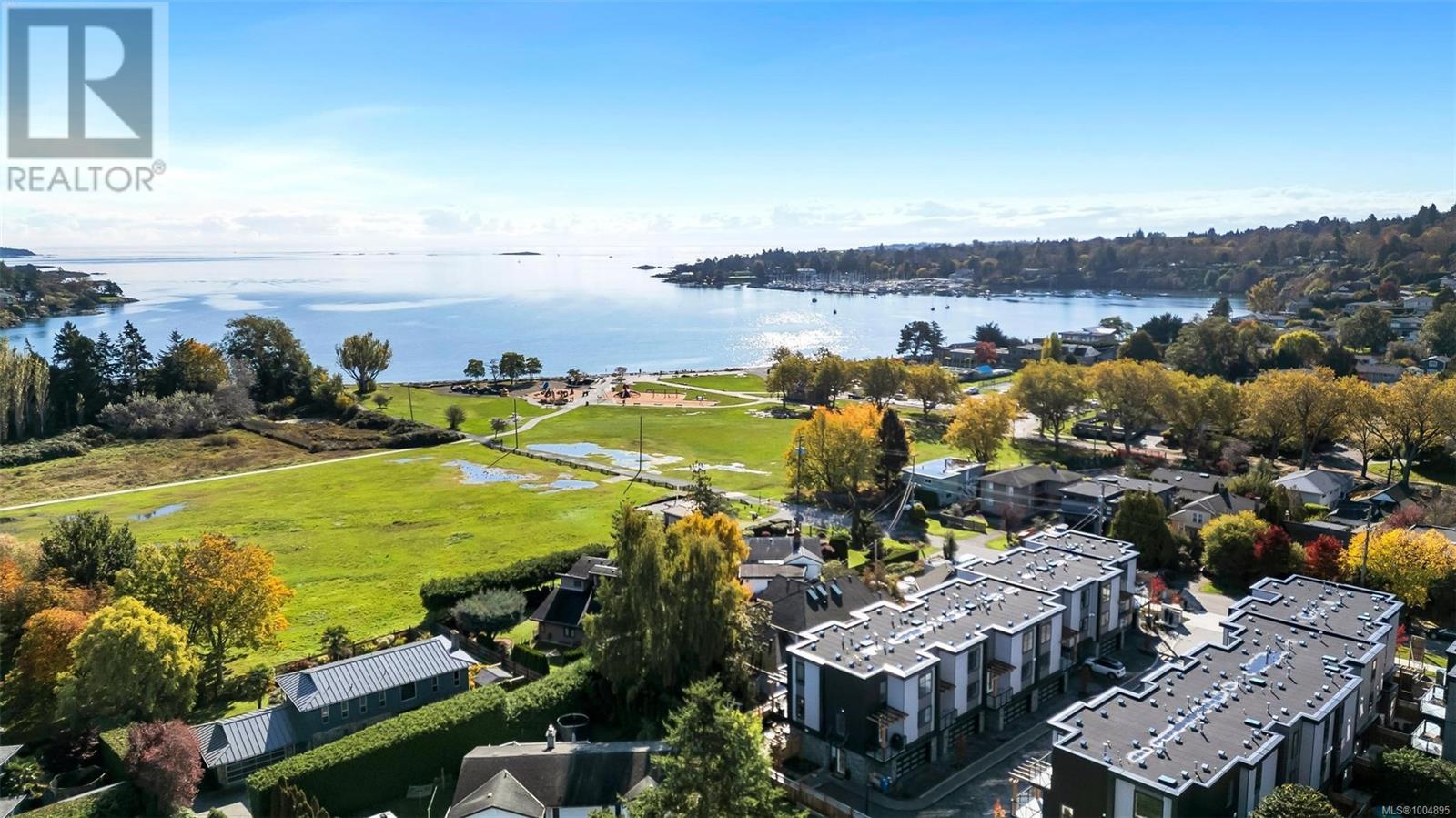 5 2590 Penrhyn St, Saanich, British Columbia V8N 1G3 - Photo 60 - 1004895