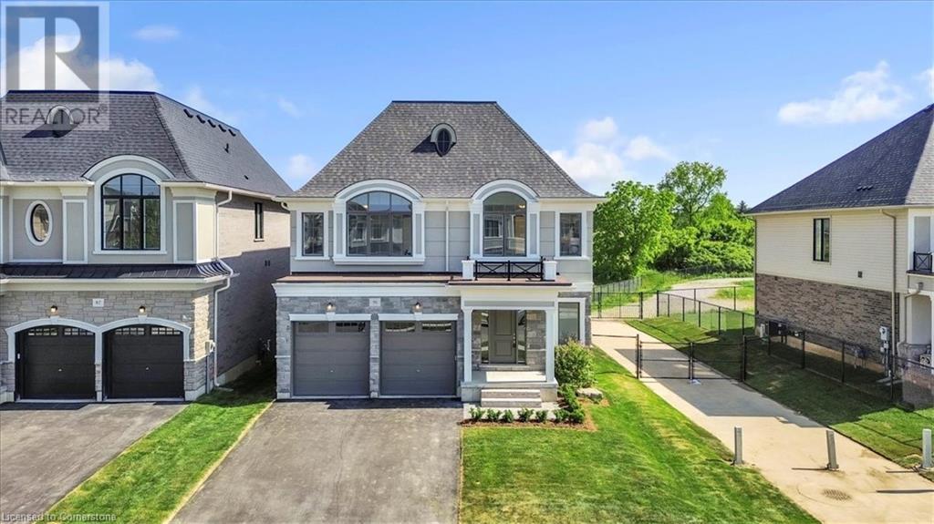 Property at 91 AQUASANTA Crescent image 2