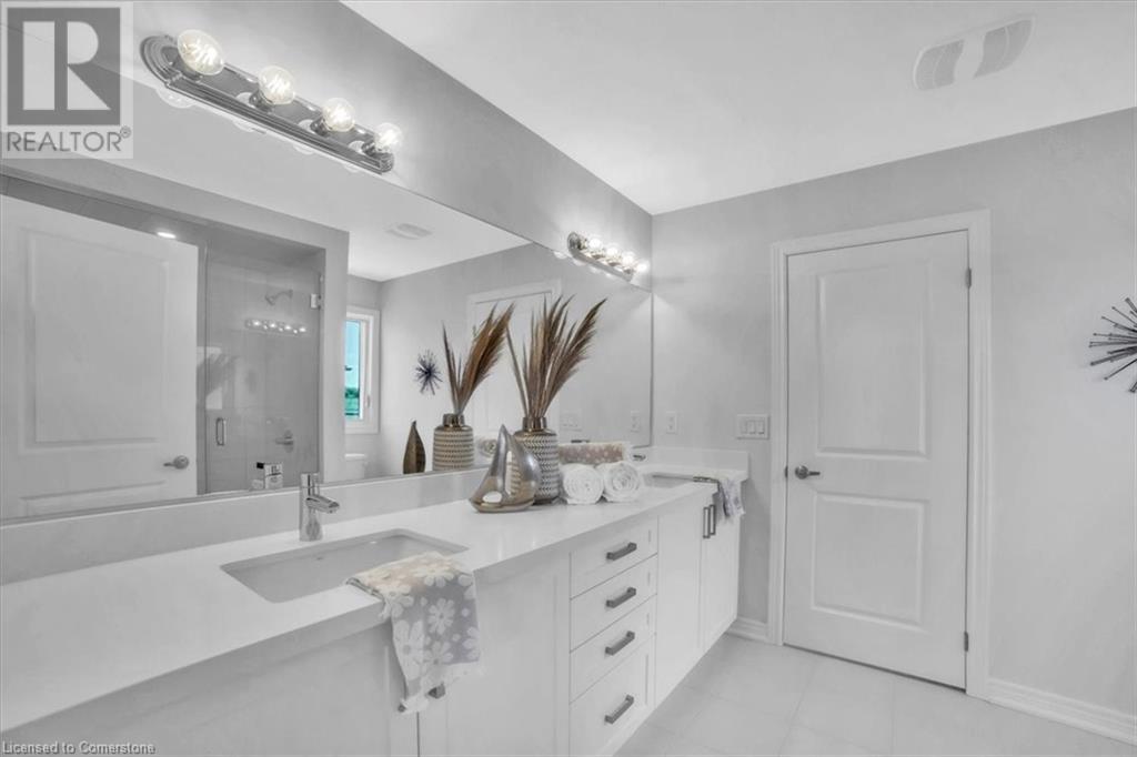 91 Aquasanta Crescent, Hamilton, Ontario  L9B 0J9 - Photo 32 - 40745957