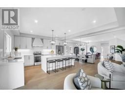 91 AQUASANTA Crescent, Hamilton, Ontario