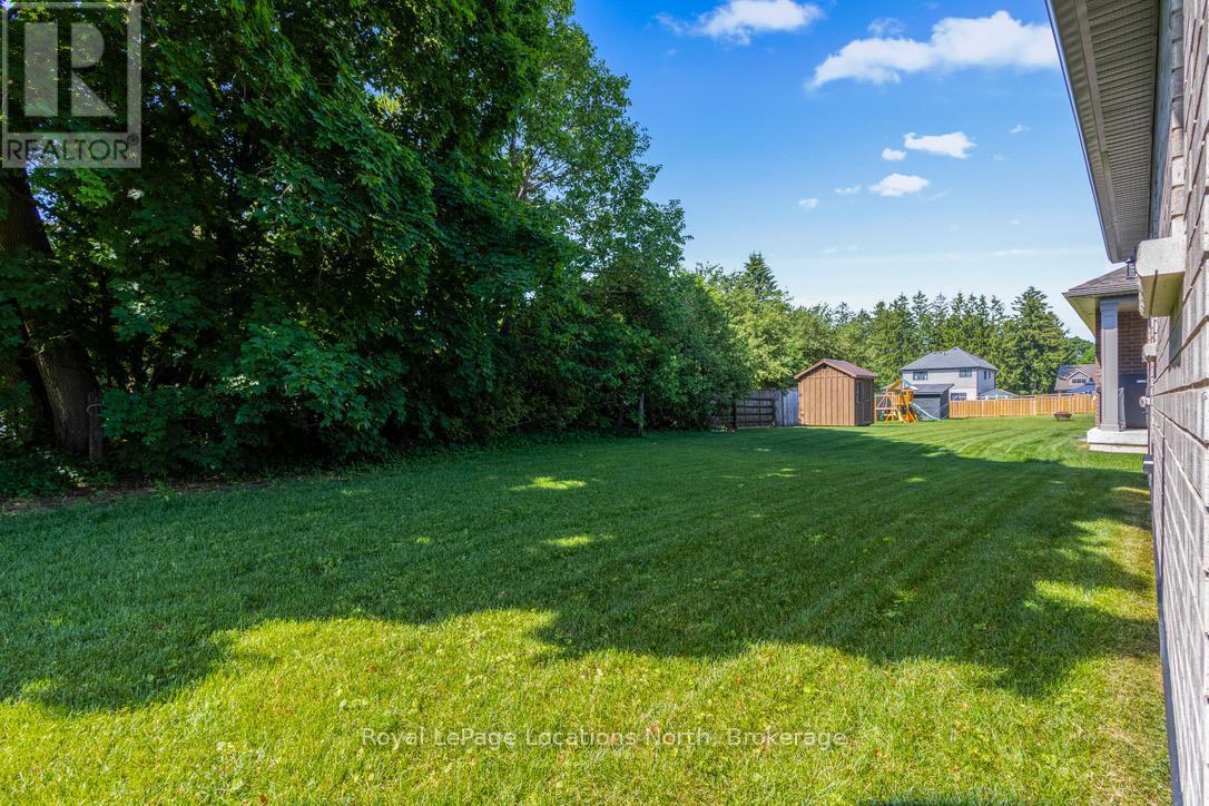 113 Emerson Way, West Grey, Ontario  N0G 1R0 - Photo 38 - X12250195