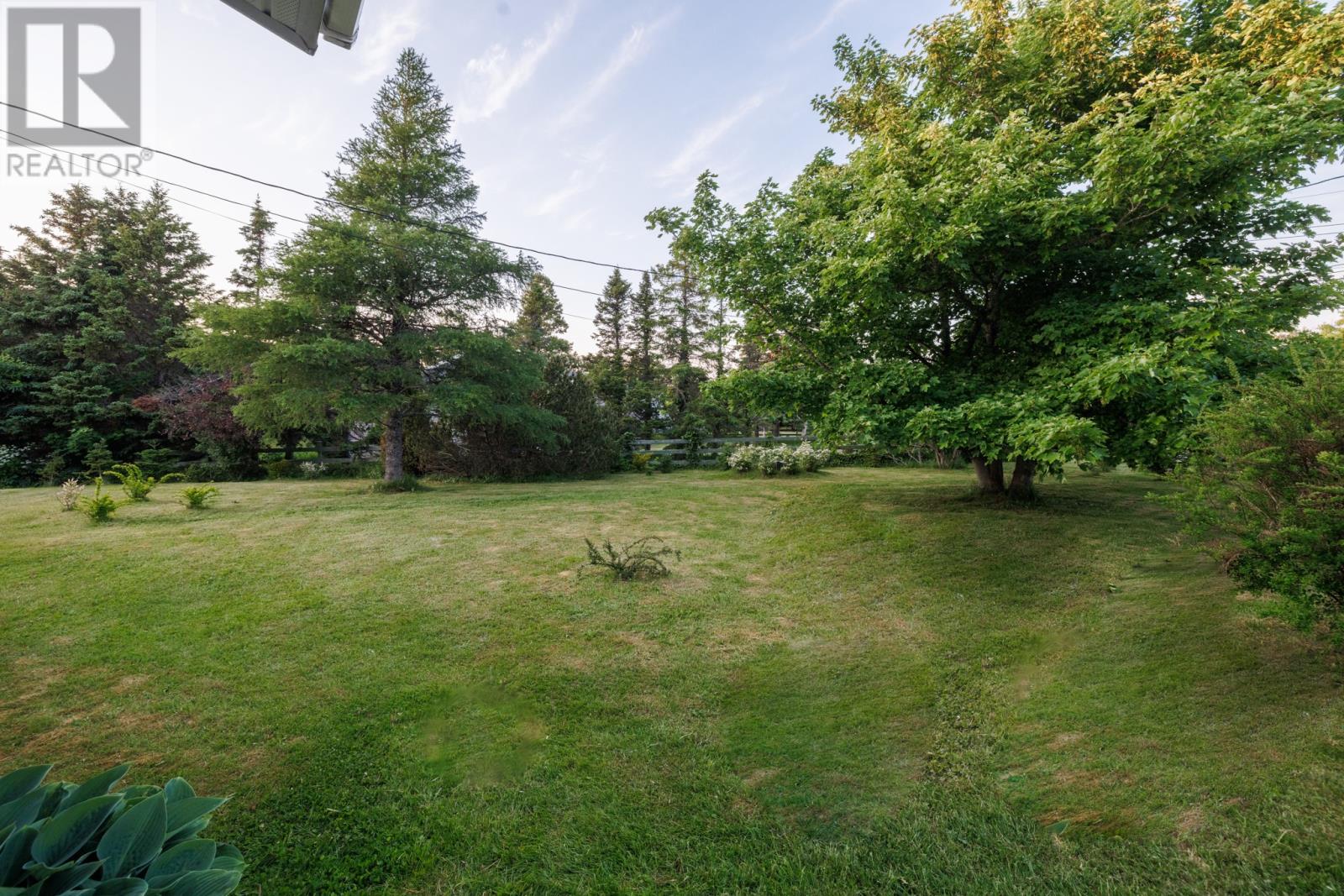 Property at 31 Desray Crescent image 3