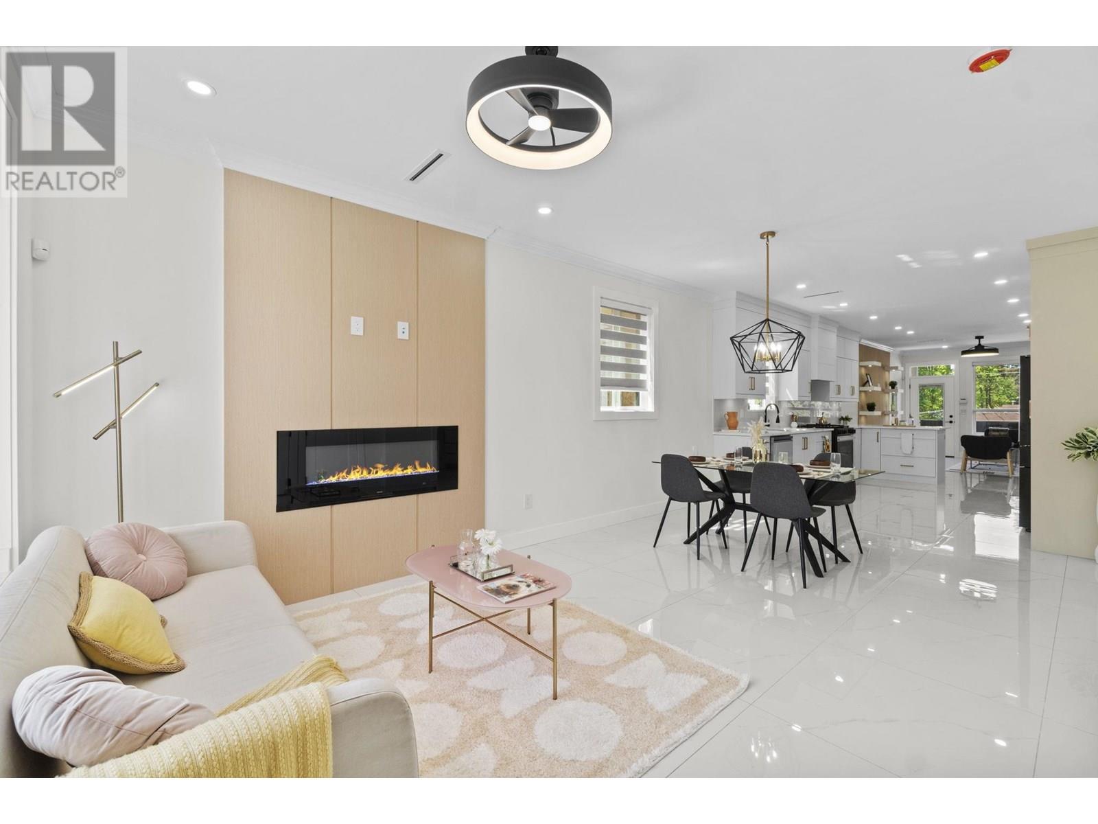 Property at 8073 18 AVENUE image 3