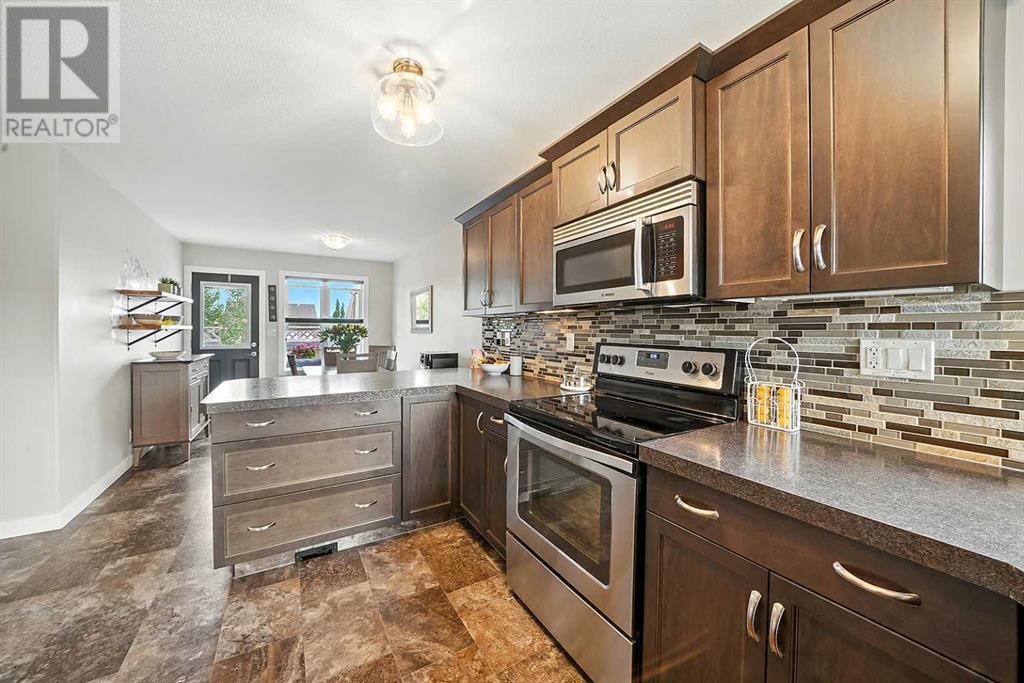 Property at 705 Cypress Lane image 5