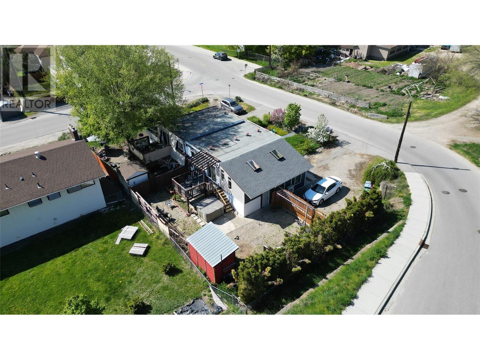 Property at 675 Webster Road image 3