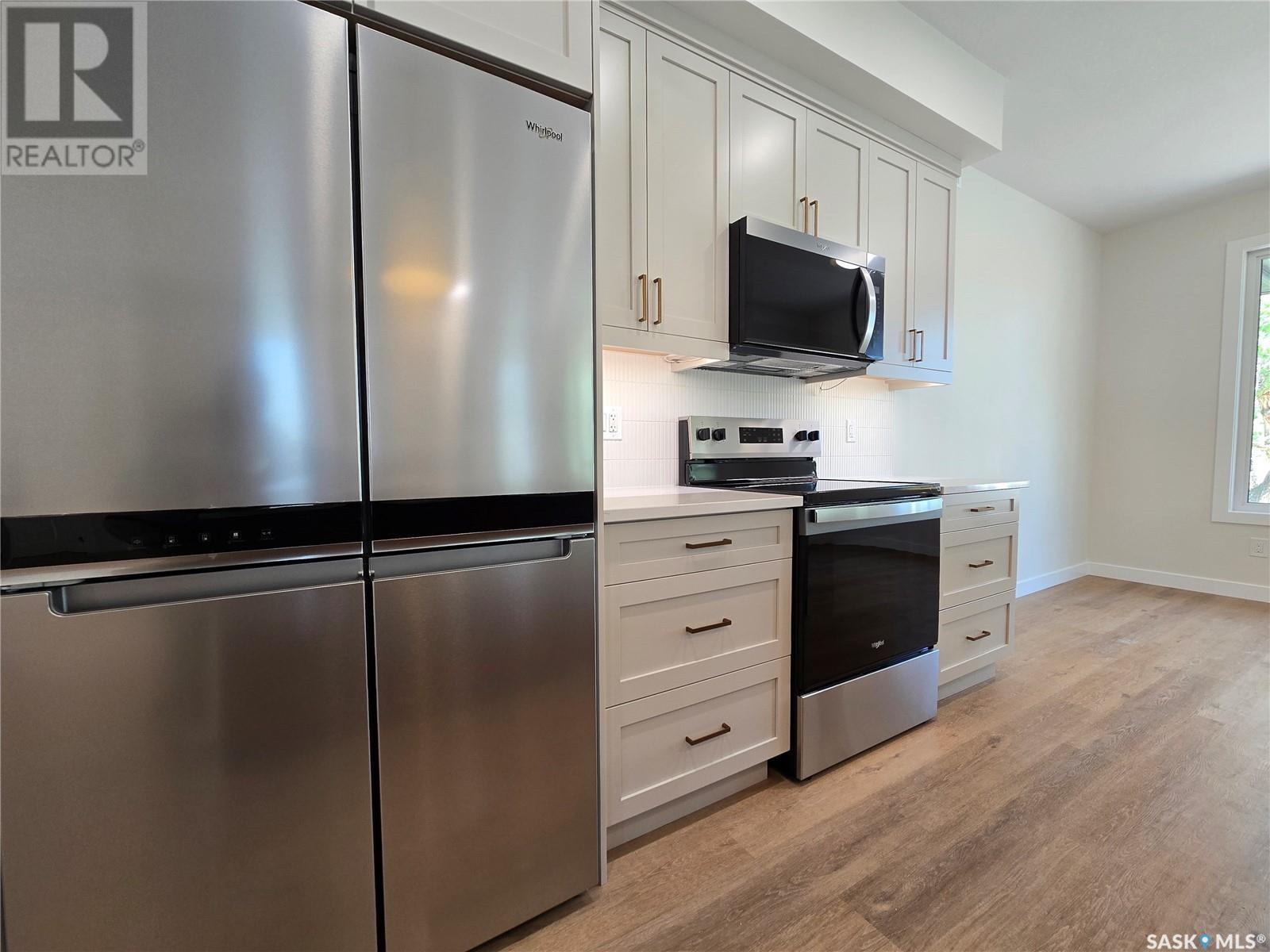 44 Kenney Crescent, Weyburn, Saskatchewan  S4H 1L3 - Photo 10 - SK010980