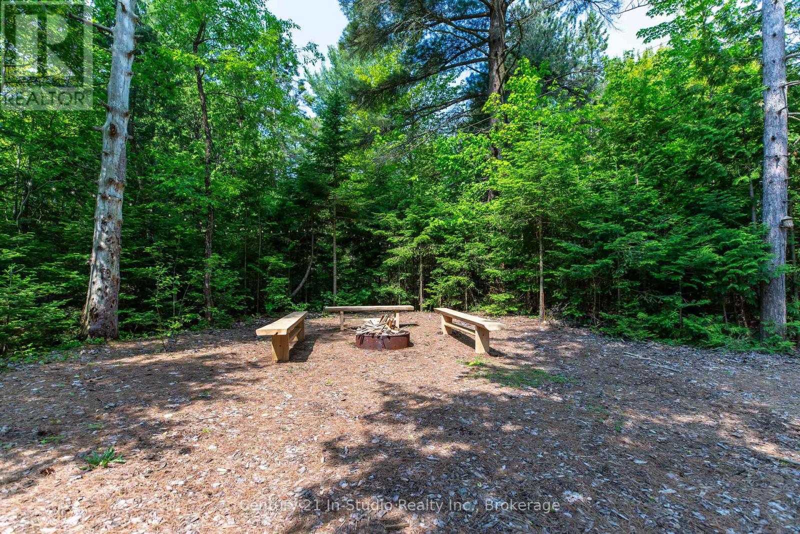 204 Ogimah Road, Native Leased Lands, Ontario  N0H 2T0 - Photo 16 - X12219694