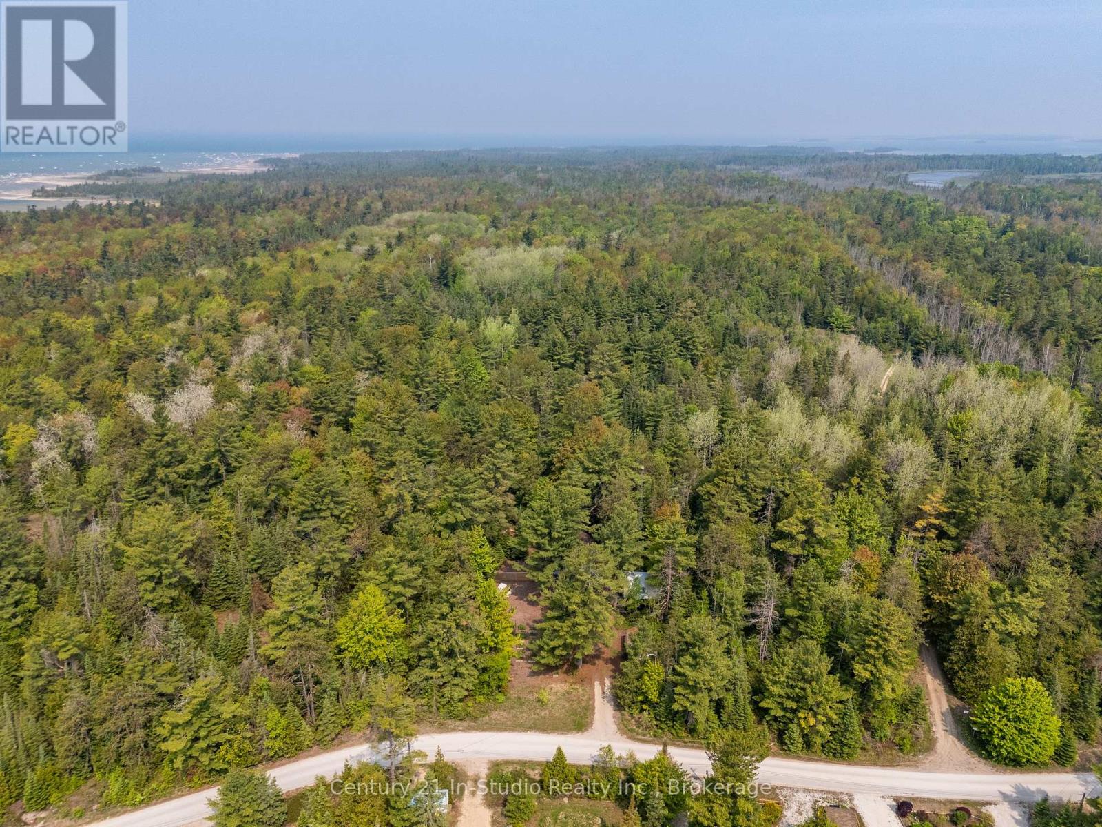 204 Ogimah Road, Native Leased Lands, Ontario  N0H 2T0 - Photo 25 - X12219694