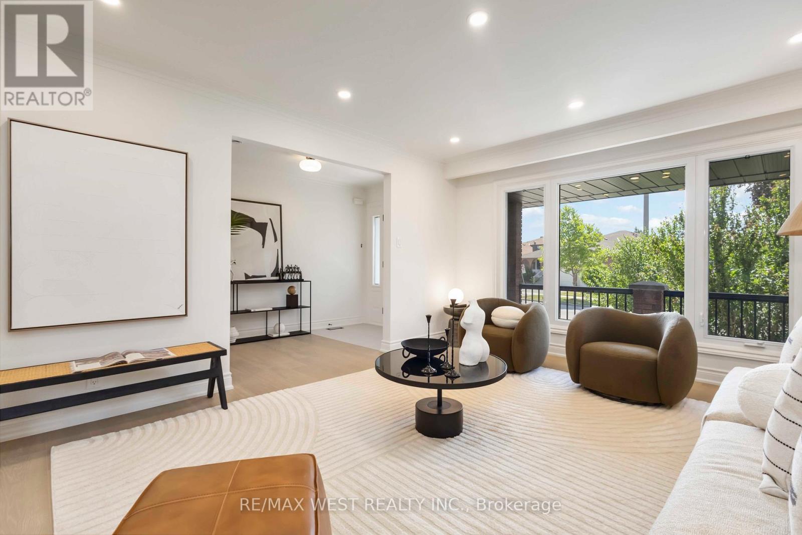 Property at 54 ELMARTIN DRIVE image 4