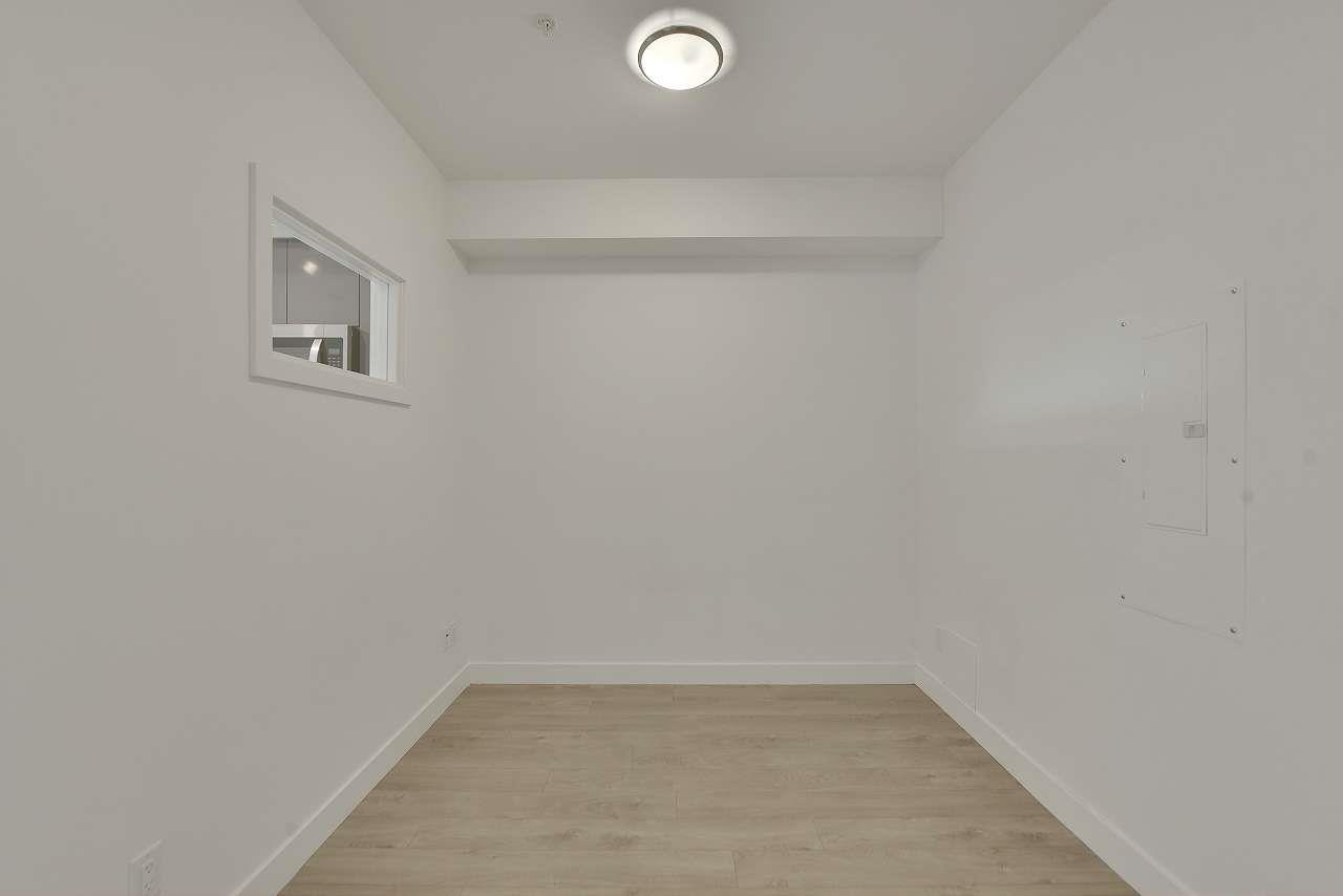 303 6438 195a Street, Surrey, British Columbia  V4N 6R5 - Photo 10 - R3019965