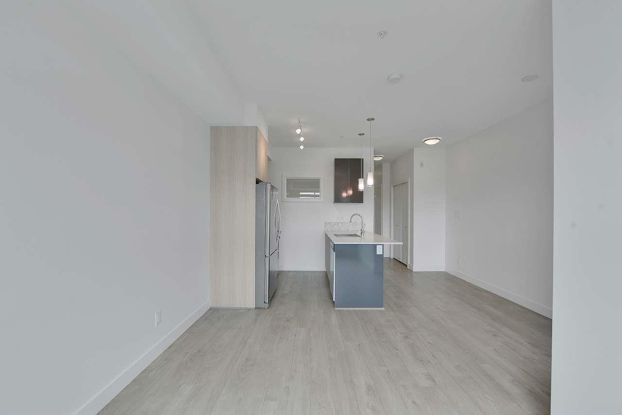 303 6438 195a Street, Surrey, British Columbia  V4N 6R5 - Photo 6 - R3019965