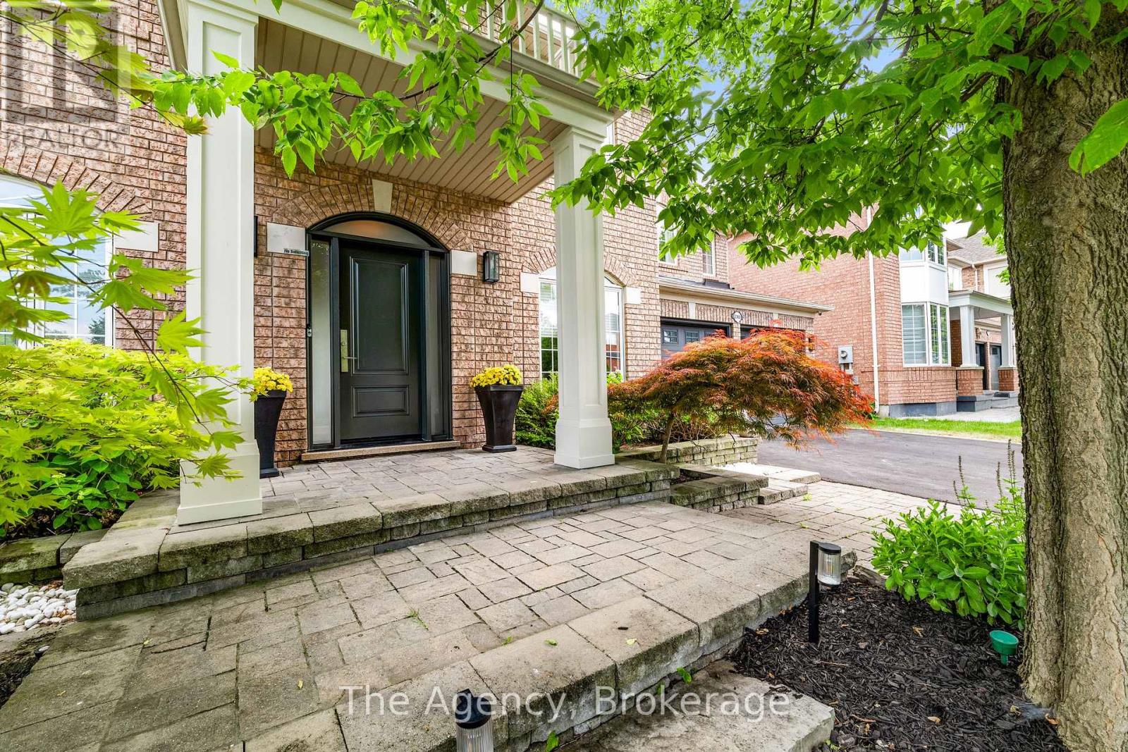 Property at 2366 VALLEYRIDGE DRIVE image 2