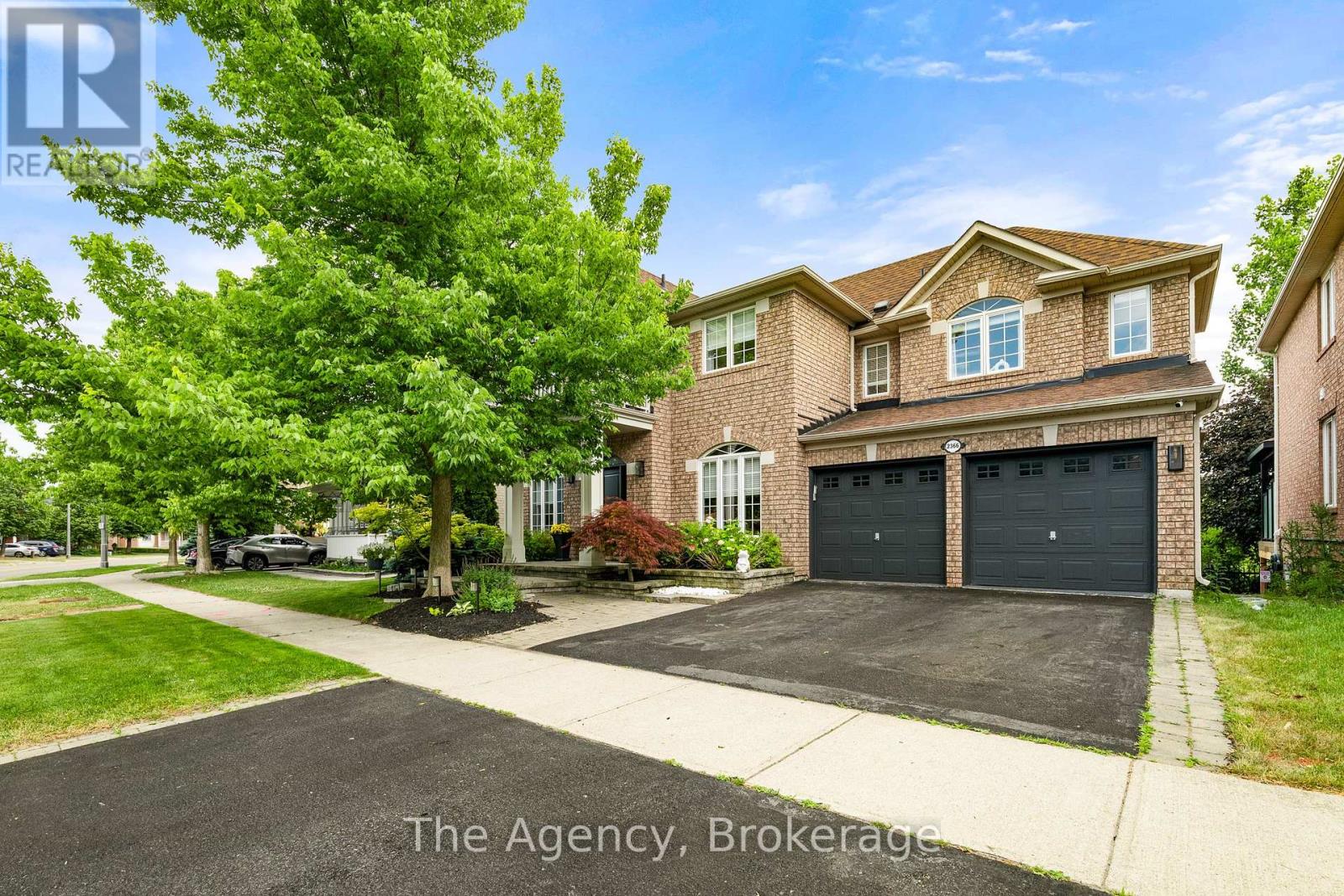 Property at 2366 VALLEYRIDGE DRIVE image 4