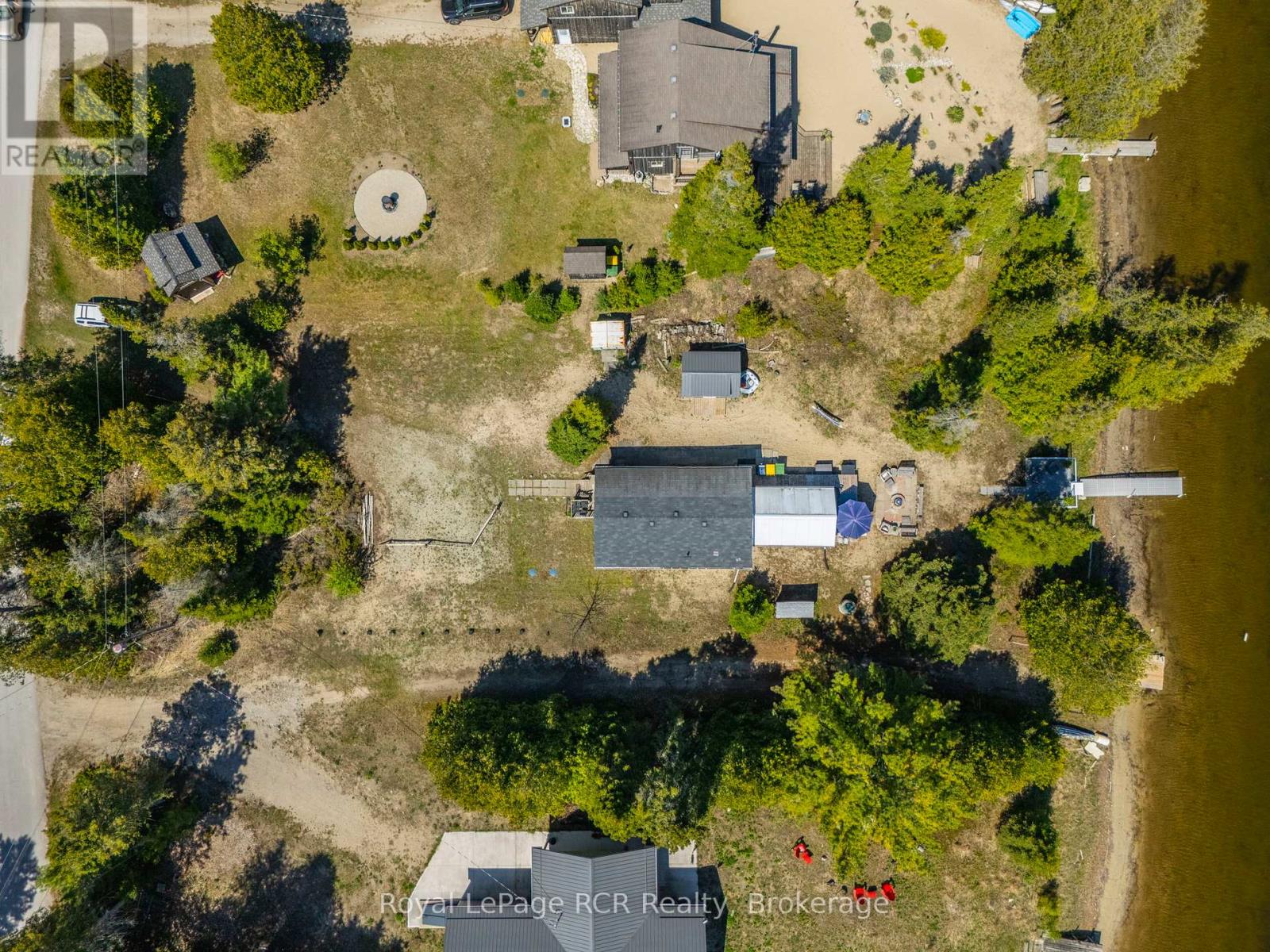 31 Sog-Je-Wa-Sa Drive, Native Leased Lands, Ontario  N0H 2G0 - Photo 38 - X12156821