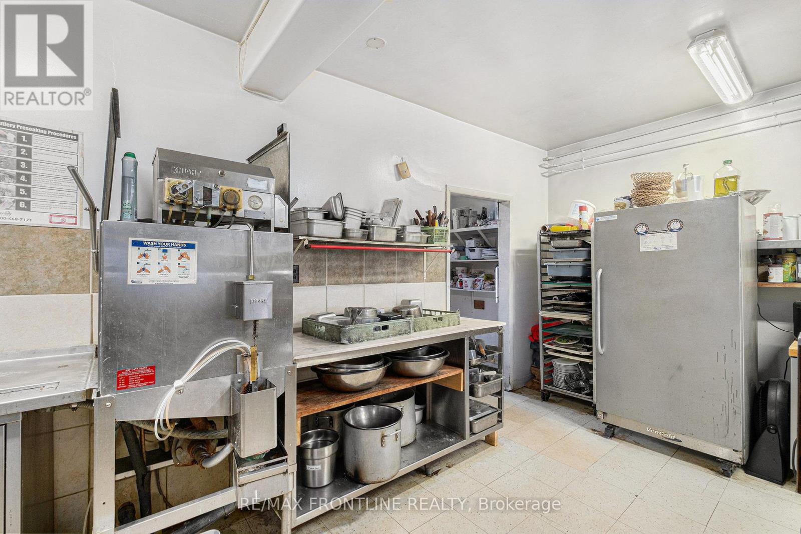 21980 Hwy 7 Highway, Tay Valley, Ontario  K0H 2B0 - Photo 13 - X12250350