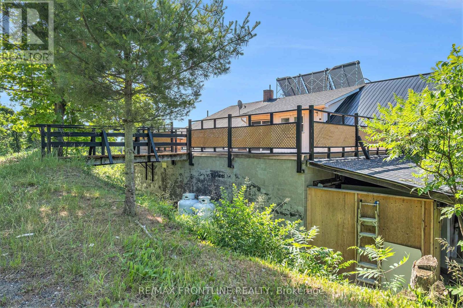 21980 Hwy 7 Highway, Tay Valley, Ontario  K0H 2B0 - Photo 37 - X12250350