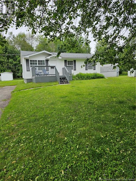 Property at 8 Centennial Court image 4