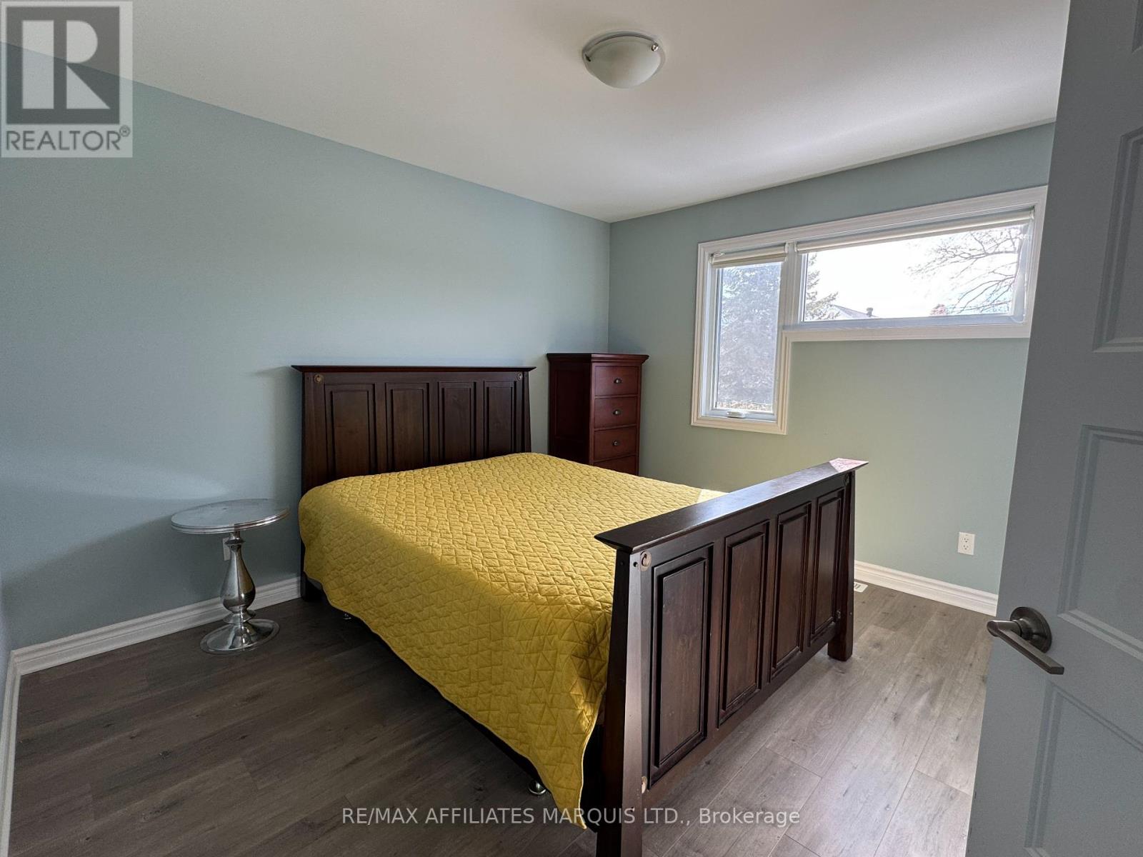 306 Belfort Crescent, Cornwall, Ontario  K6H 0H3 - Photo 7 - X12248736