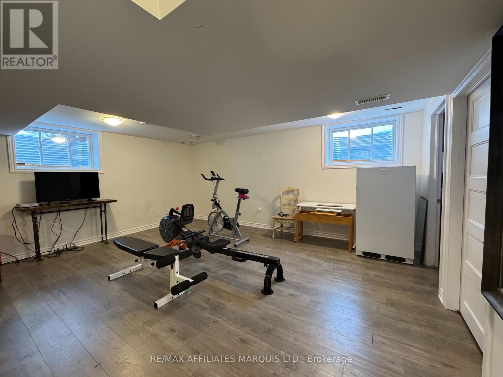 306 Belfort Crescent, Cornwall, Ontario  K6H 0H3 - Photo 15 - X12248736