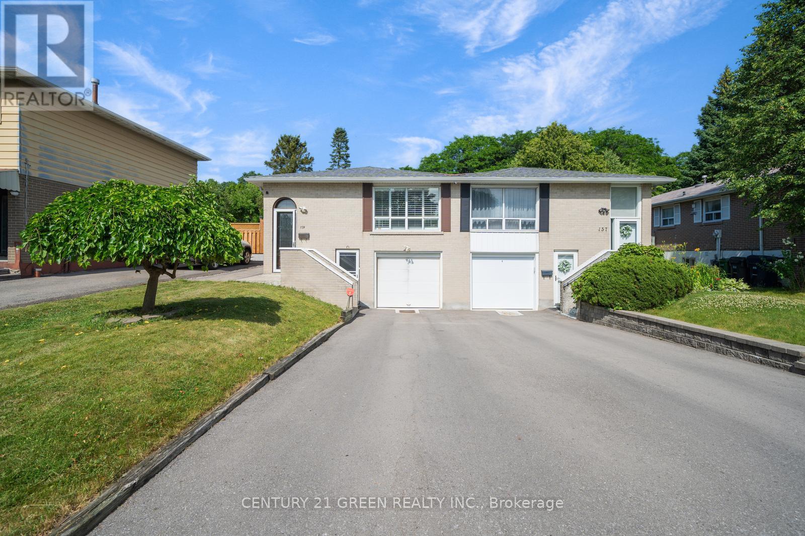 Property at 159 HOLLYBERRY TRAIL image 1